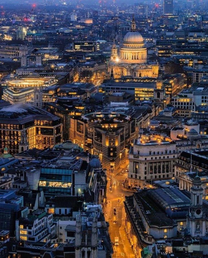 Cool Place 02 Academy Лондон Екстер'єр фото